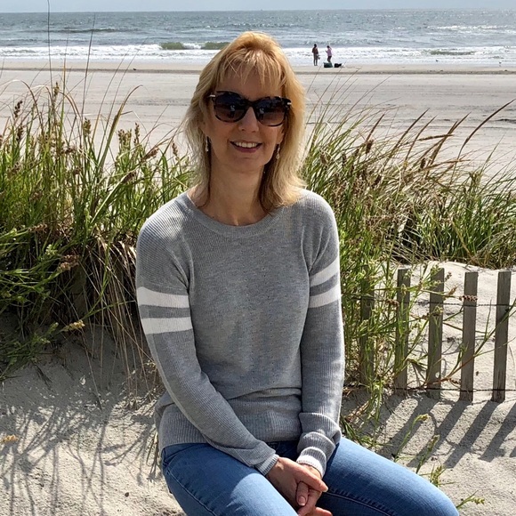 Meet your Posher, Sharyn - Picture 2 of 2